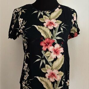 Tropical Floral Short Sleeve Top